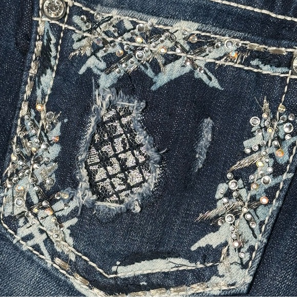 MISS ME Lace & Rhinestone Low Rise Signature Straight Leg Jeans 29 - Picture 11 of 14